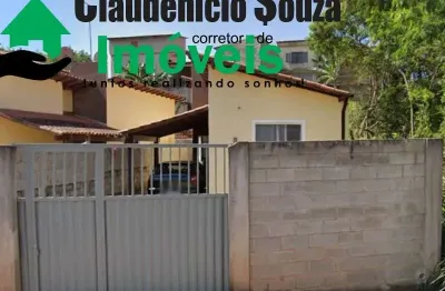 Casa à venda em enseada de jacaraípe, serra-es: 2 quartos, 1 sala, 1 banheiro, 1 vaga de garagem!