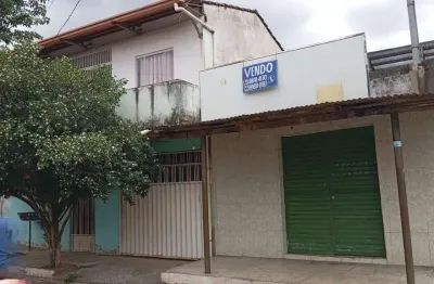 Casa com 3 quartos à venda na rua trinta e cinco, 13, santos dumont i, governador valadares, 100 m2 por r$ 398.000
