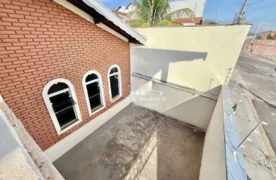 Casa com 2 quartos para alugar na Vila Cristina, Piracicaba 