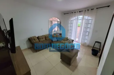 Casa com 4 dormitórios à venda, vale verde, governador valadares - mg