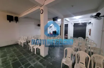 Ponto comercial amplo à venda, no bairro santa rita parte alta, governador valadares - mg