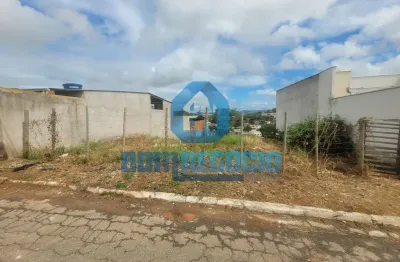Lote à venda com ótima topografia e documentado, no bairro azteca, governador valadares - mg