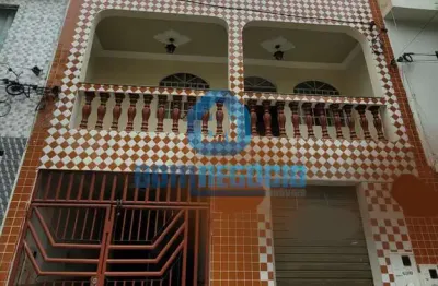 Imóvel à venda de 3 pavimentos em lote inteiro, no bairro de lourdes, governador valadares - mg
