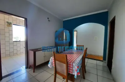 Casa sobreposta à venda,pavimento terreo, esperança, governador valadares - mg