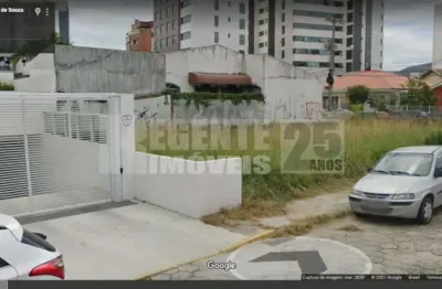 Terreno à venda no bairro trindade em florianópolis