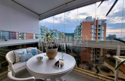 Cobertura duplex à venda no bairro trindade em florianópolis.