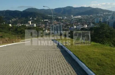 Terreno loteamento fechado à venda no bairro itacorubi em florianópolis