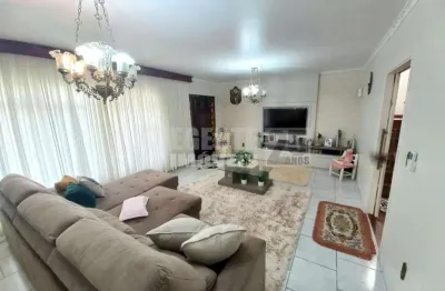 Linda casa de à venda no bairro pantanal em florianópolis