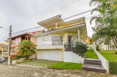 Casa em condomínio fechado com 3 quartos à venda na Travessa América, 68, Coqueiros, Florianópolis