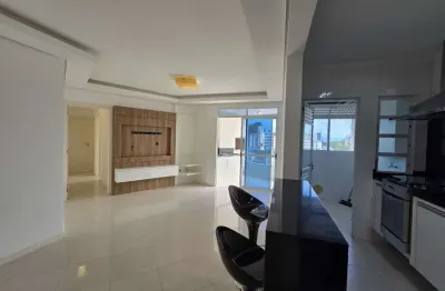 Apartamento à venda no bairro agronômica em florianópolis