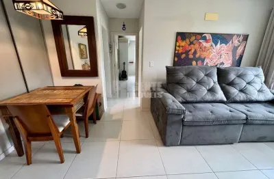 Apartamento bem localizado com preço de oportunidade.