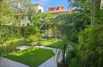 Casa com 5 quartos à venda na João Carlos Pottker, 3, Carvoeira, Florianópolis