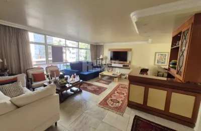 Excelente apartamento 4 dormitórios no centro em Florianópolis SC