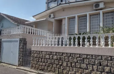 Casa com 3 quartos à venda na Rua Tomaz João dos Santos, 174, Centro, Florianópolis