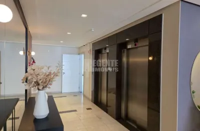 Apartamento 4 dormitórios, com 159,87 m2 privativos no bairro Trindade