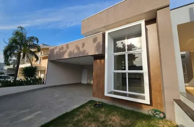 Casa em condomínio à venda em hortolândia-sp: 3 quartos, 1 suíte, 2 salas, 2 banheiros, 4 vagas e 168,52 m² de área!