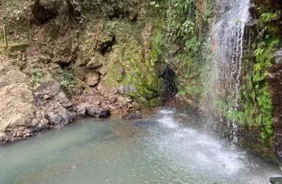 Chácara de luxo à venda em andradas-mg, zona rural: 4 quartos, 4 suítes, 3 salas, 5 banheiros, 5 vagas, 300m² de área.