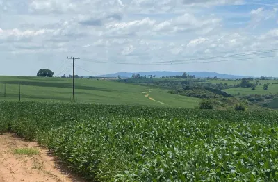 Fazenda à venda em itapetininga-sp: 2 quartos, 1 sala, 1 banheiro e 3.484.800,00 m² de área!