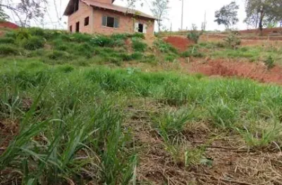 Chácara à venda em são miguel arcanjo-sp, zona rural: 2 quartos, 1 suíte, 2 salas, 2 banheiros, 3 vagas de garagem, 90,00m² de área.