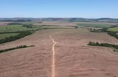 Fazenda à venda em itaí-sp: 1 quarto, 1 banheiro, 1.645.600,00 m² de área na área rural de itaí!