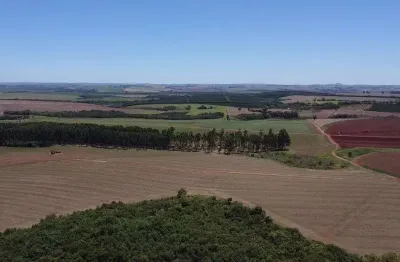 Fazenda à venda em itaí-sp, na área rural, com 1 quarto, 1 banheiro e 1.379.400,00 m² de área. venha conferir!
