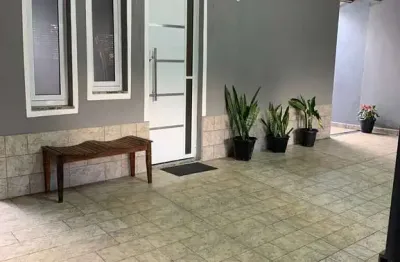 Casa à venda em tatuí-sp, no residencial vida nova tatuí! 2 quartos, 1 sala, 2 banheiros, 2 vagas de garagem, 90m².