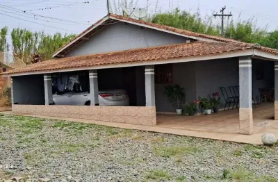 Chácara à venda em são miguel arcanjo-sp, zona rural: 2 quartos, 2 salas, 2 banheiros, 3 vagas, 90m² de área. aproveite!