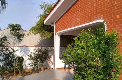 Casa térrea 106m2 2 dormssala ?	cozinha ?	área de serviço ?	wc social ?	cômodos amplos ?	vaga de garagem para 02 carros terreno 250m2