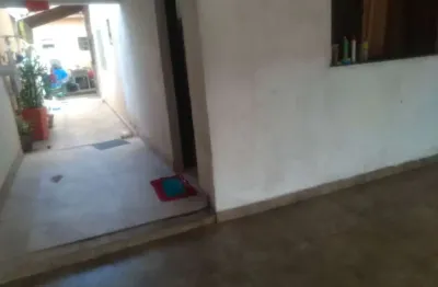 Casa térrea 90m2 3 quartos  4 banheiros  garagem coberta sala cozinha estilo americano 270 mil documentação está já em processo de averbação da constr