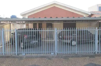 Casa térrea 150m2 3 quartos, sala, cozinha, copa, área de serviço, wc social, vaga de garagem coberta para 02 carros, localização: próximo ao ciep