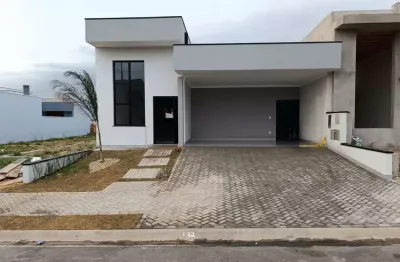 Casa terrea 160m2 3 dorms 1 suíte, 3 banheiros, 2 vagas de garagem, 1 sala, localizado em condomínio, aceita permuta. condominío completo com seguranç