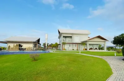 Fazenda/maranhão   possui:  ?? geo referenciamento  ?? 6.000 hectares ?? 5.700 hectares de pasto ?? 300 hectares de eucaliptos ponto de corte  ?? 330 açudes  ?? 330 divisões  ?? 600 km de cerca toda n