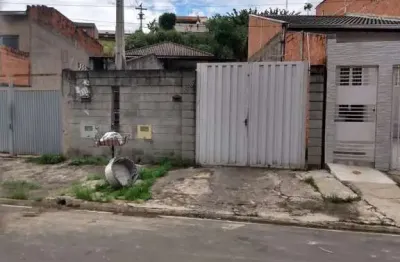 Casa térrea 65m2 1 dorm,sala,cozinha,banheiro,área de serviço,terreno 192,27m2