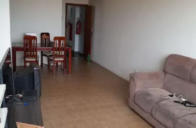Apartamento 92m2, 3 dormitórios, 1 suítes, 1 vaga de garagem, moveis planejados, ótima localização