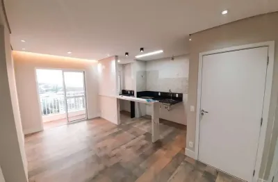 Cobertura 60m2, 2 dormitórios, 1 suíte, 2 vagas de garagem, área de lazer com salão de festas e academia, ótima localização