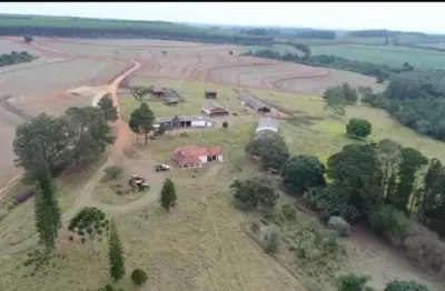 Fazenda de luxo à venda em pardinho-sp, zona rural: 3 quartos, 2 suítes, 3 salas, 3 banheiros, 3 vagas. área de 2.516.800,00 m².