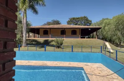 Chácara à venda em área rural de artur nogueira-sp com 3 quartos, 1 suíte, 2 salas e 2 vagas de garagem!