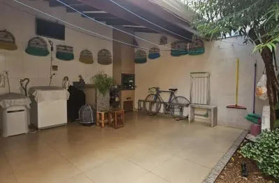 Imperdível casa à venda em nova odessa-sp, jardim santa rosa: 2 quartos, 1 suíte, 2 salas, 2 banheiros, 2 vagas de garagem, 144,85m²!