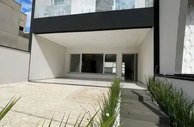 Imóvel de alto padrão em condomínio na vila doutor laurindo, tatuí-sp: 3 quartos, 3 suítes, 2 salas, 3 banheiros, 4 vagas, 186m².