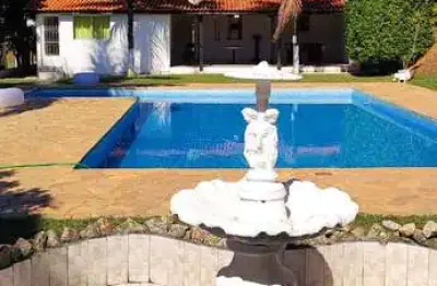Chácara à venda em itapetininga-sp: 3 quartos, 1 suíte, 3 salas, 3 banheiros, 5 vagas de garagem, 150m² de área. venha conferir!
