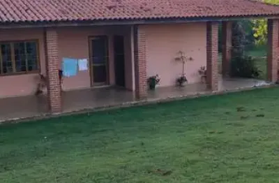 Excelente sítio a venda na região de tatuí-sp ??     dupla aptidão: agricultura e pecuária   área total: 37 alqueires ou 90 hectares   agricultura: 15 alqueires  pastagem: 14 alqueires   app e reserva