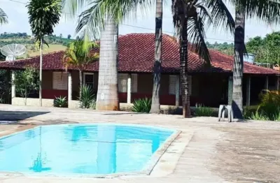 Sitio de luxo com 4 quartos e 94.200m² em zona rural de lavras-mg
