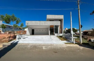 Casa de alto padrão em condomínio no loteamento remanso campineiro em hortolândia-sp: 3 quartos, 1 suite, 2 salas, 2 banheiros, 4 vagas, 166,90 m².