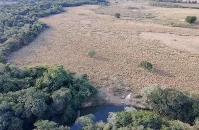*excelente sítio a venda na região de sorocaba - sp* ??   área total: 25 alqueires   pastagem: 18 alqueires   topografia: plana e semi plana   solo: misto   hidrografia: rio sarapuí   benfeitorias: ca