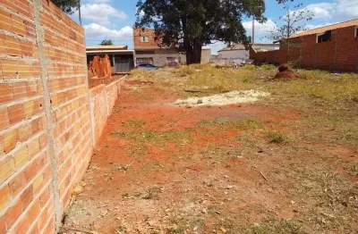 Terreno plano 5x30m2 escriturado, oportunidade, a dez minutos do centro de tatui