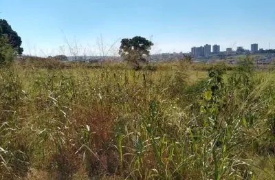 Terreno 3000m2 plano,bem localizado bom p/condomínio de sobradinhos aceita permuta fisica em torno de 20% do vgv