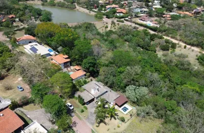 Casa em condomínio de luxo em valinhos-sp, bairro chácaras alpina: 3 quartos, 3 suítes, 3 salas, 3 banheiros, 4 vagas, 250m².