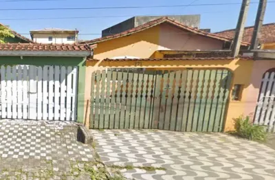 Casa à venda em mongaguá-sp, bairro agenor de campos: 2 quartos, 1 sala, 2 banheiros, 1 vaga, 70m². venha conferir!