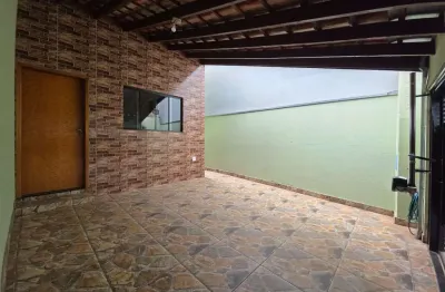 Imperdível casa à venda em hortolândia-sp, jardim terras de santo antônio: 2 quartos, 2 salas, 1 banheiro, 2 vagas, 98m²
