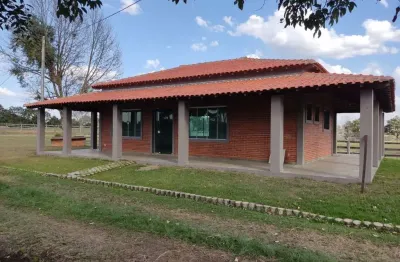 *excelente haras a venda em itapetininga-sp* ?? ?   formação: haras e feno  área total: 62,92 hectares ou 26 alqueires  solo: misto   hidrografia: nascentes, lago,  poço artesiano c/ reservatório   to